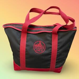 Trader Joes Insulated Reusable Cooler Shopping Grocery Bag 7 Gallon Zipper Red
